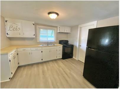 442 E 5th St - Photo 3 of 12