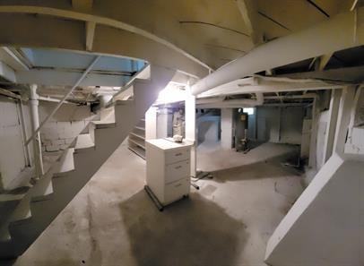 1841 S Water St - Photo 3 of 14