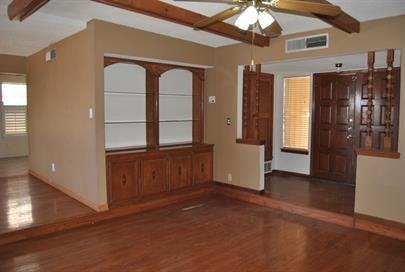 141 Masquerade Ln - Photo 2 of 12