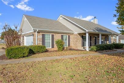 107 Creekwood Dr - Photo 3 of 32