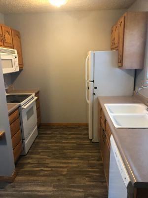 3108 Putnam Ave #1 - Photo 3 of 10