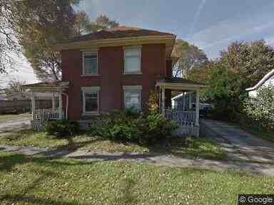 309 S Monroe St - Photo 2 of 12