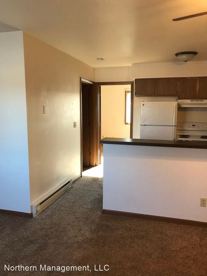 Bush Court - Photo 7 of 21