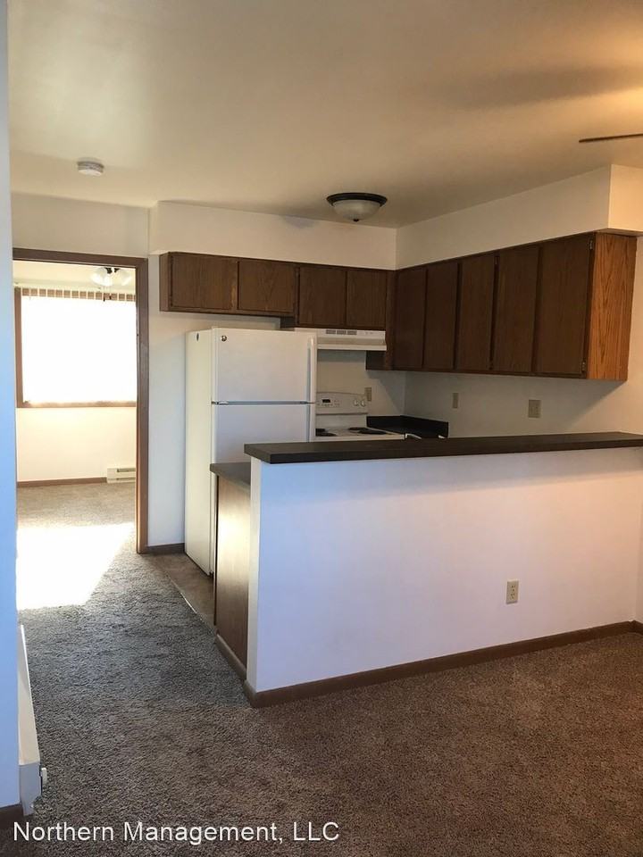 Bush Court - Photo 6 of 21