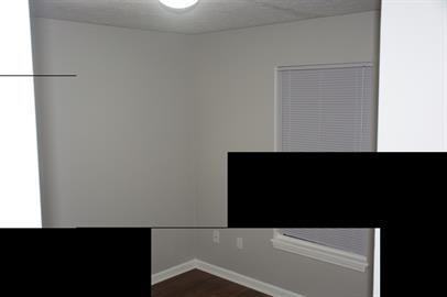 1516 Haskin Ave - Photo 3 of 8