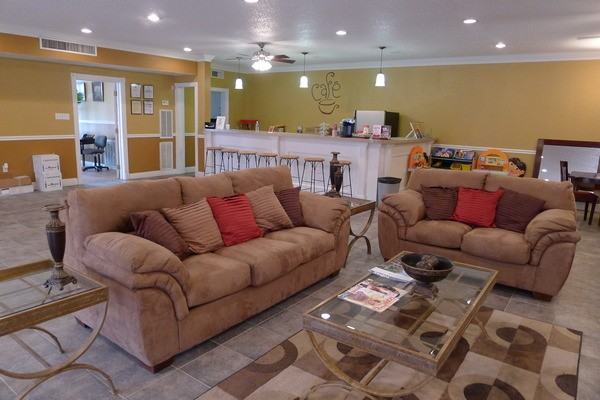 La Fontaine - Photo 7 of 23