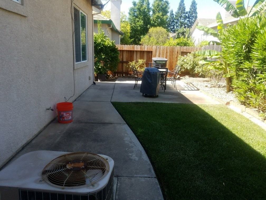 377 Ellis Cir - Photo 3 of 24