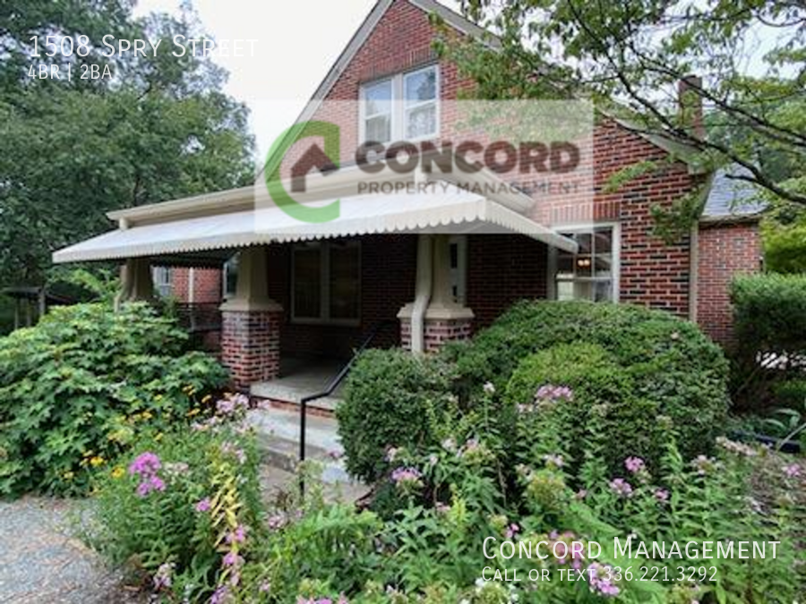 1508 Spry St - Photo 2 of 29