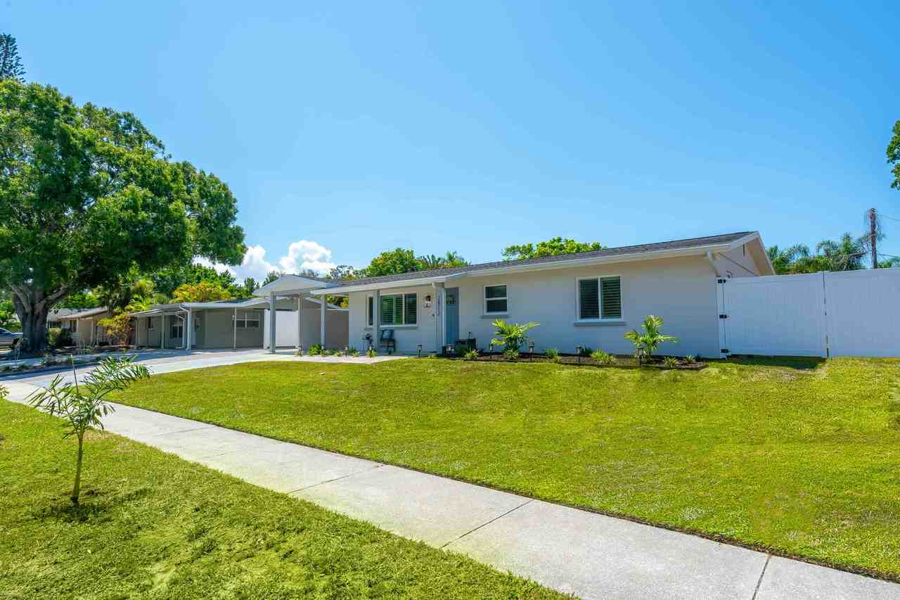 2812 Seaspray St #NA - Photo 2 of 39