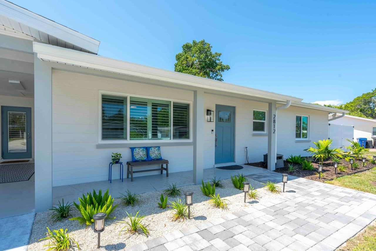 2812 Seaspray St #NA - Photo 3 of 39