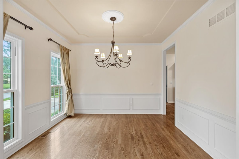 5932 Nw Liston Ct - Photo 6 of 37