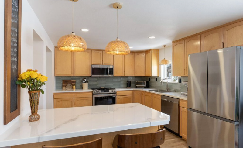 2335 Baker Dr - Photo 2 of 18