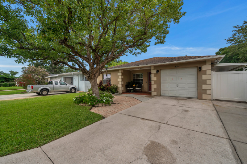 305 N Archer St - Photo 2 of 48