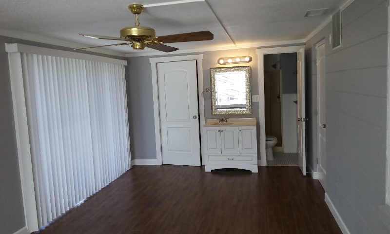 521 Morocco Ave - Photo 5 of 15