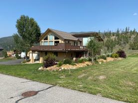 588 Lake View Cir W - Photo 1 of 1
