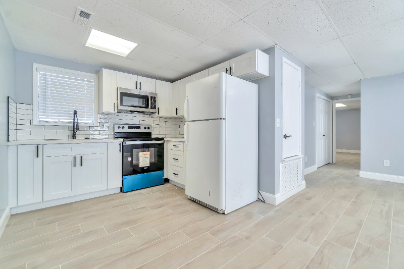 2931 Day St - Photo 2 of 16