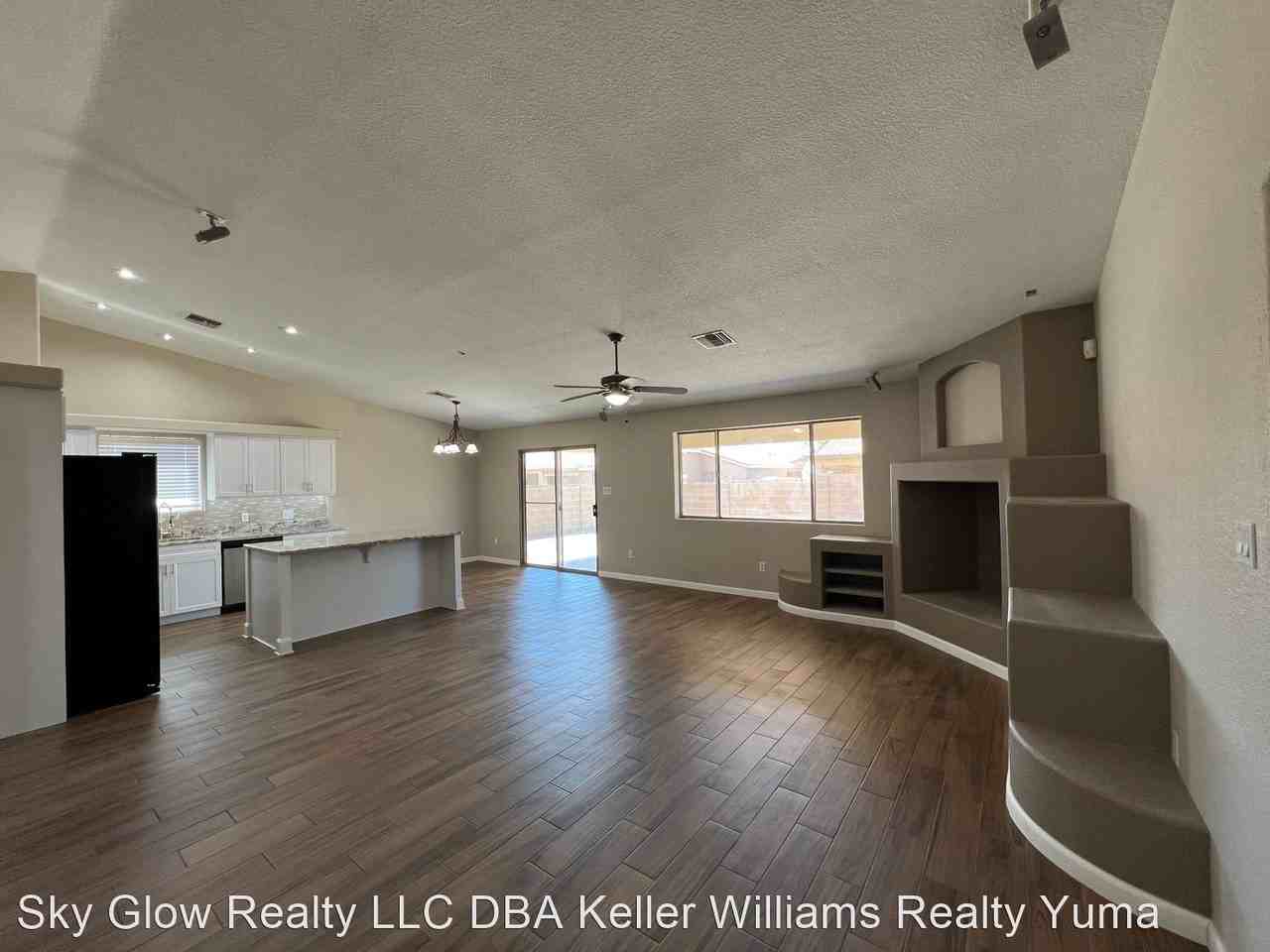 11825 E Eclipse Ct - Photo 3 of 27