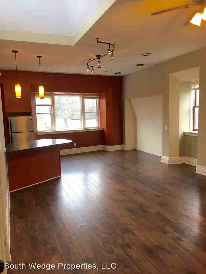 636-640 South Avenue - Photo 2 of 13