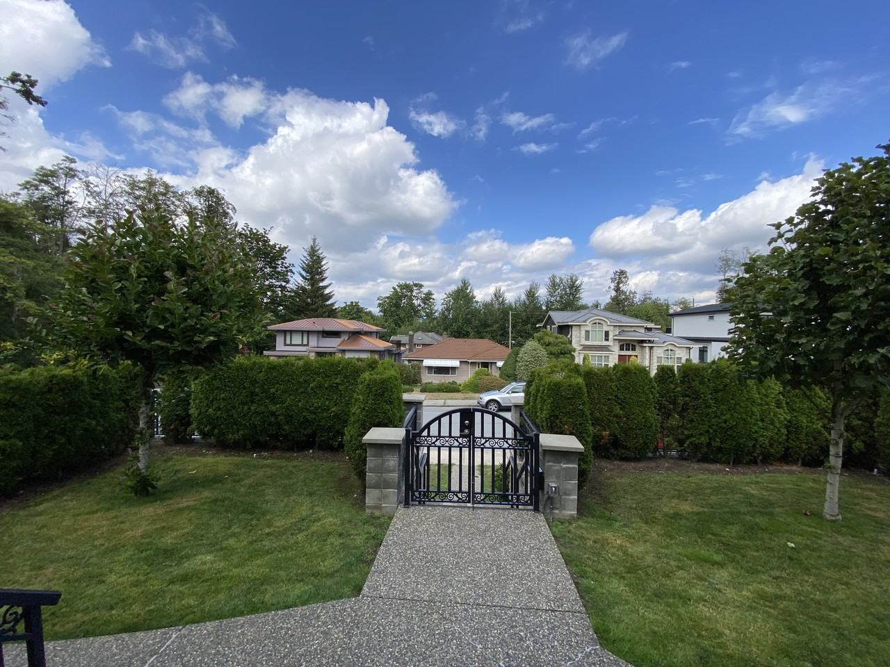 5838 Berwick Street, Burnaby, BC V5H 1W1 2 Bedroom House for 2,300/month Zumper