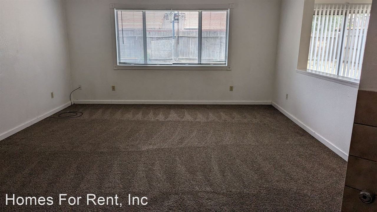510 Blue Oak Ave - Photo 2 of 14