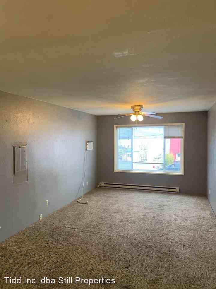 1217 Woodin Avenue - Photo 2 of 4