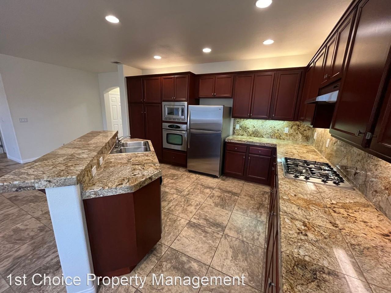 1527 Jensen Ranch Rd - Photo 3 of 11