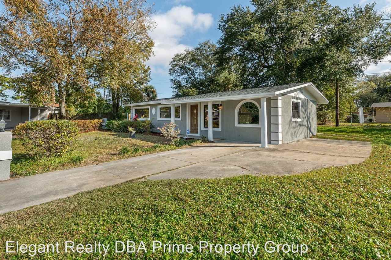17 Judith Ln - Photo 3 of 26