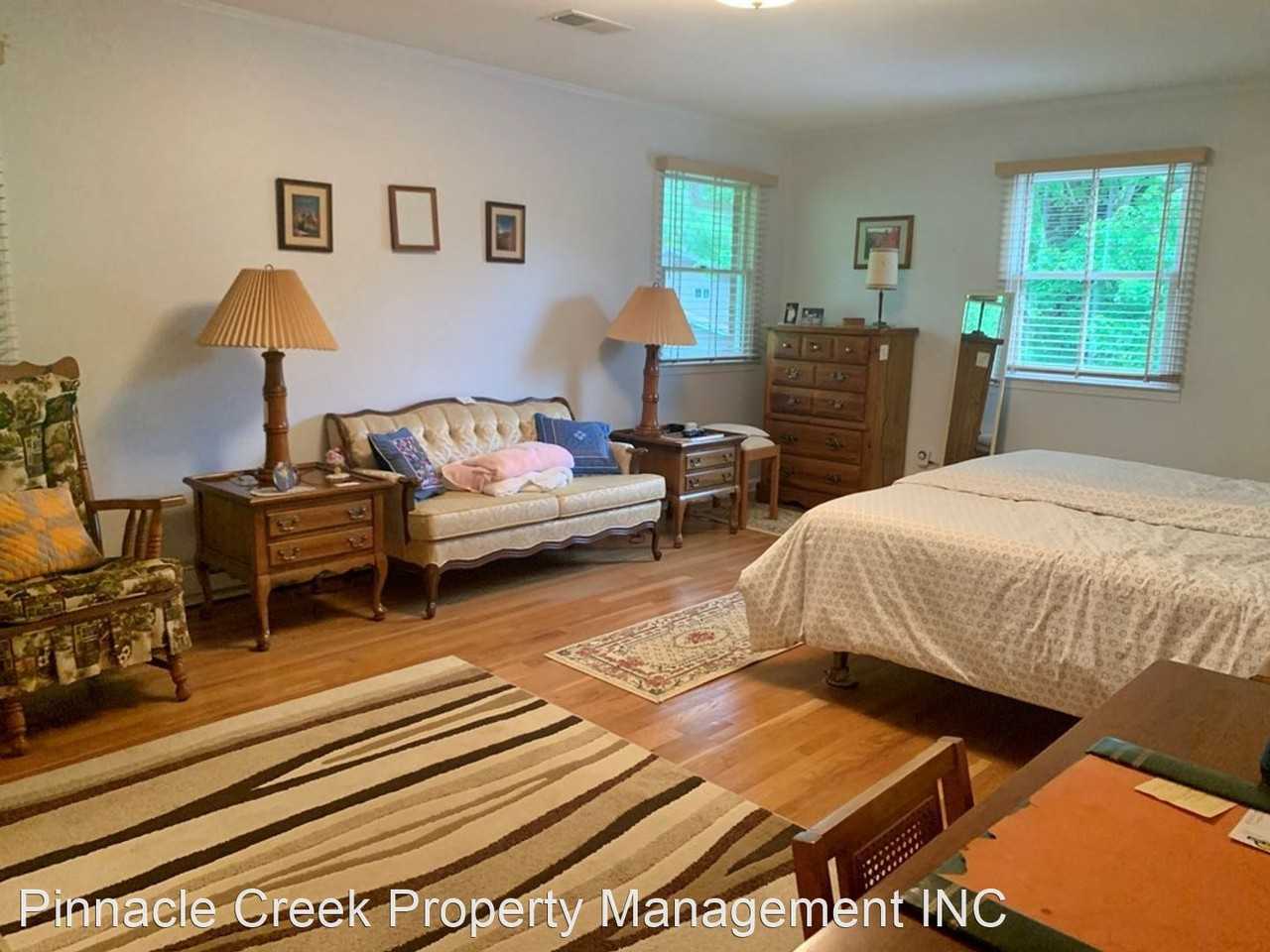 17 University Dr - Photo 2 of 36