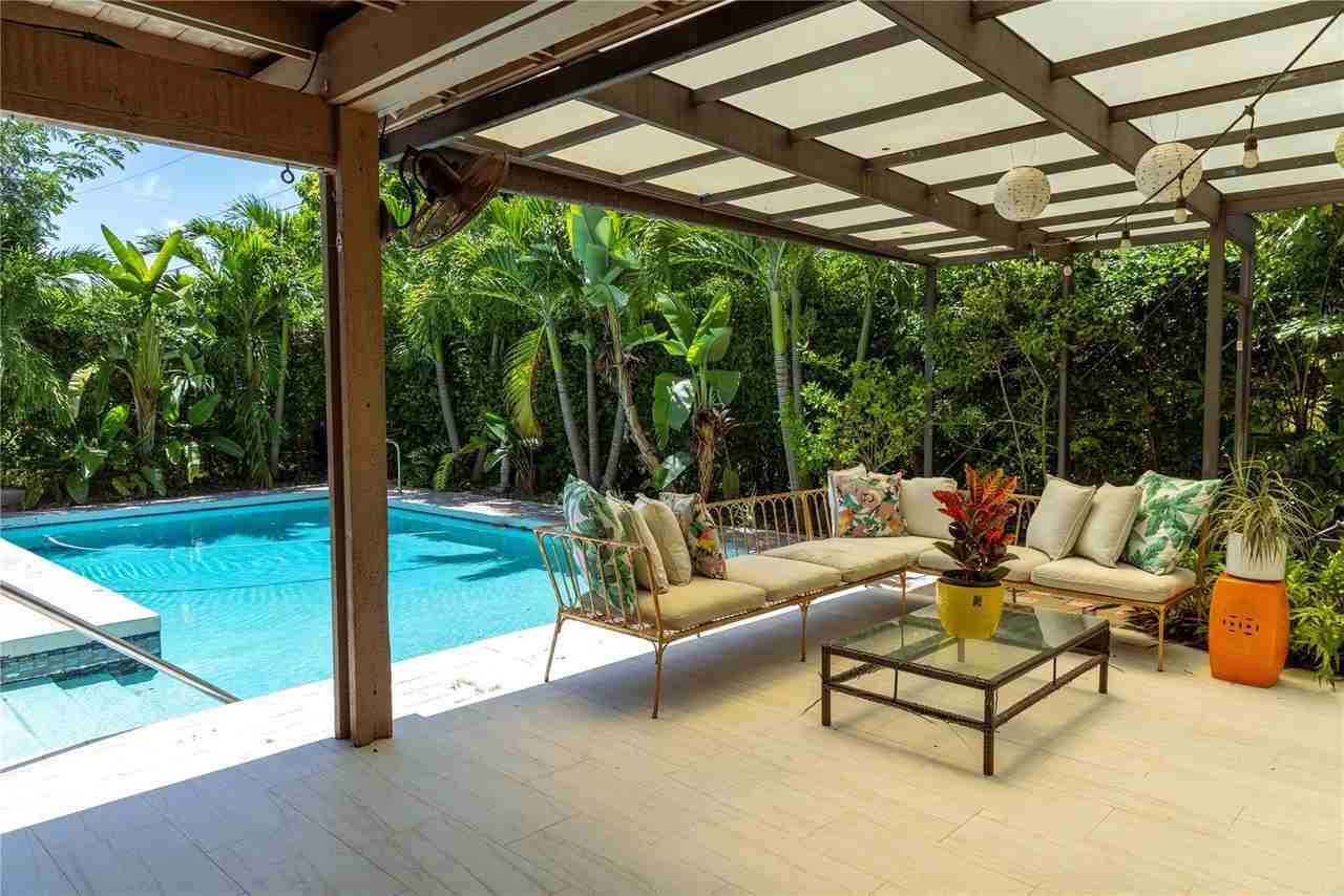 9340 Sw 178th Ter - Photo 3 of 8