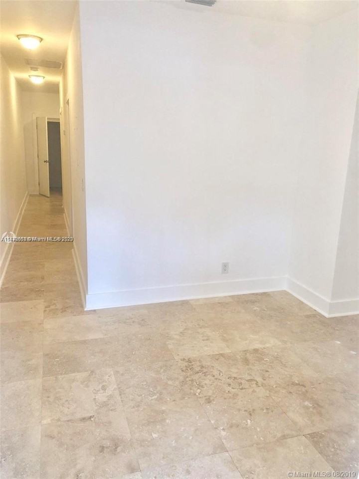 6125 Sw 63rd Ter #2 - Photo 2 of 8