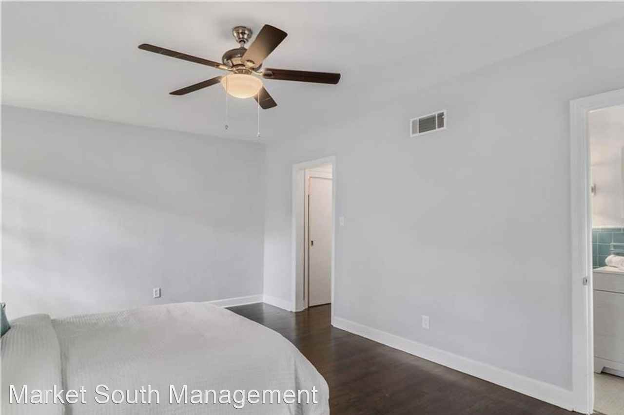 4711 Cumberland Dr - Photo 3 of 9