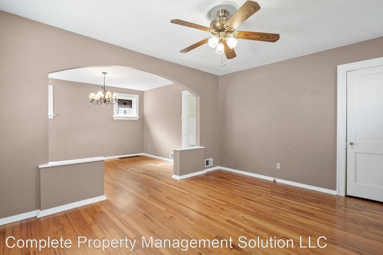 6448 Hoffman Ave - Photo 3 of 27