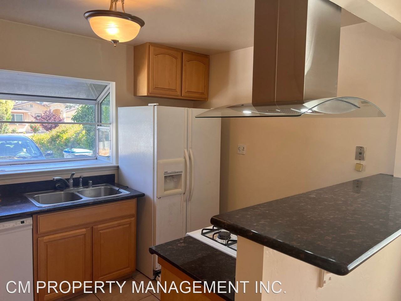 5022 Miramar Ave - Photo 2 of 15
