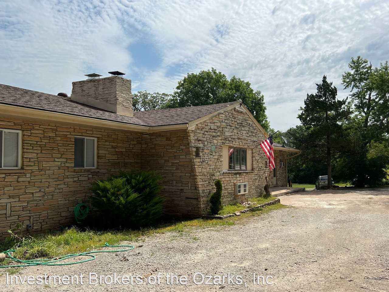 20025 STATE HWY 160 - Photo 3 of 24