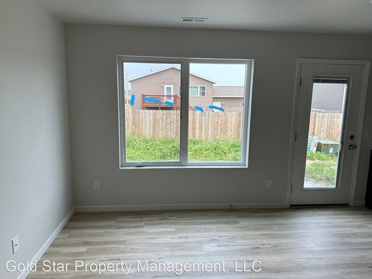 108 Marshall Loop - Photo 3 of 10