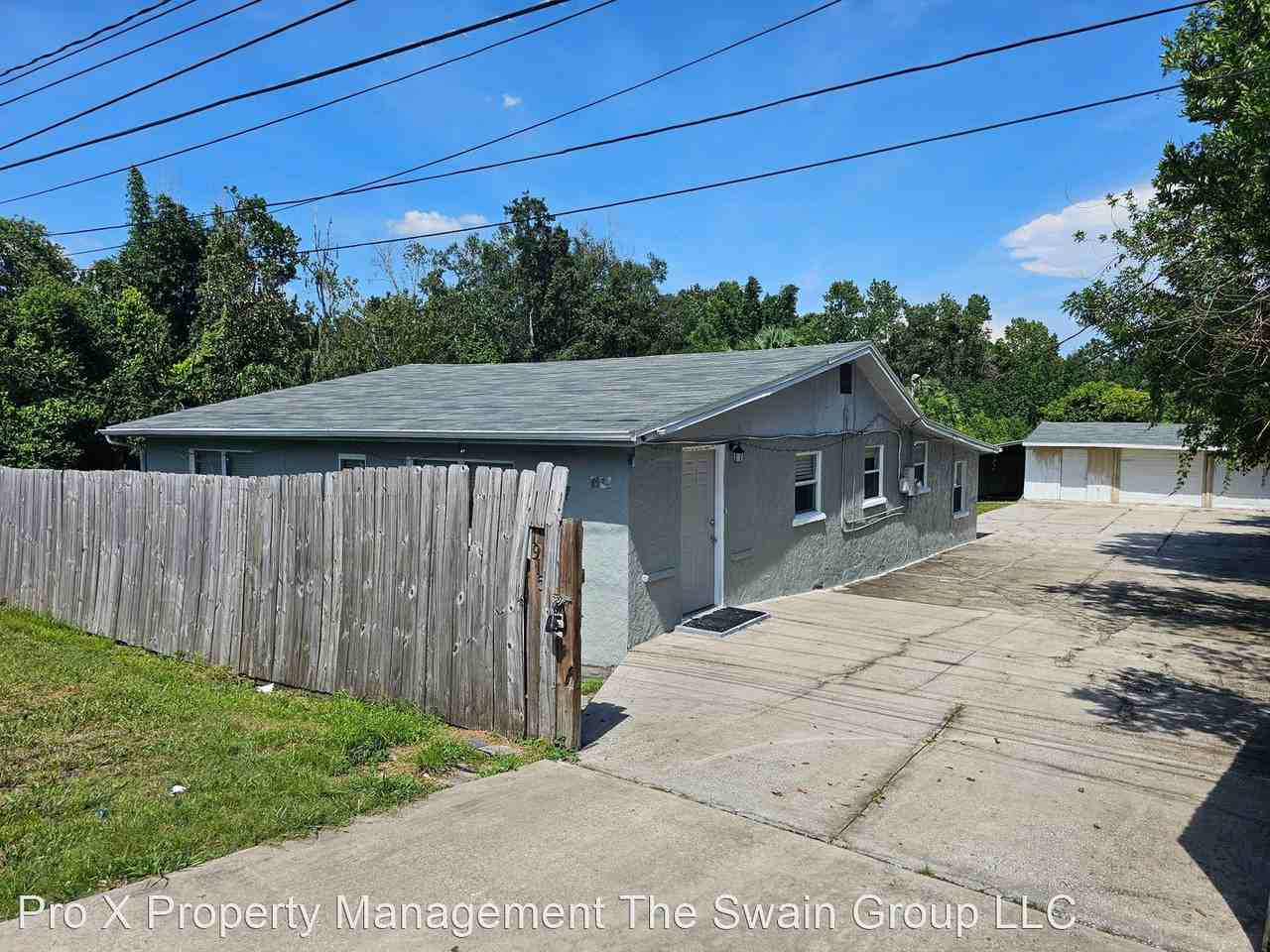 1915 Providence Rd - Photo 3 of 22