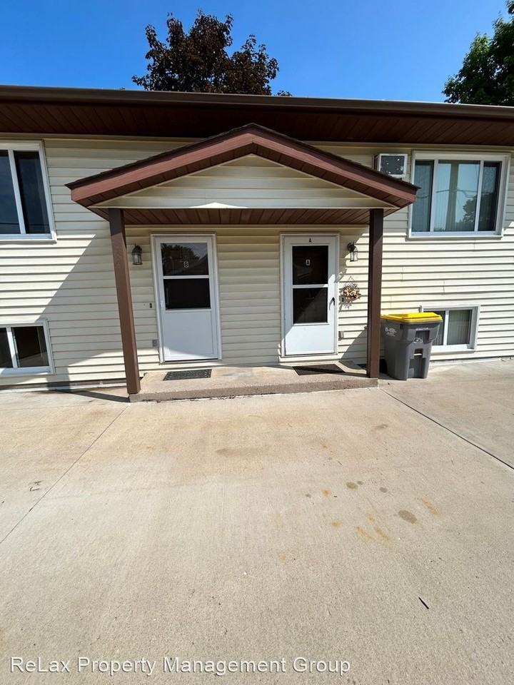 902 Cedar Dr Apartments in La Crescent, MN 55947 Zumper