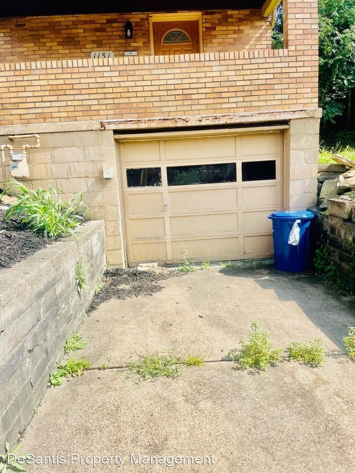 1151 Ridgeland Dr - Photo 3 of 30