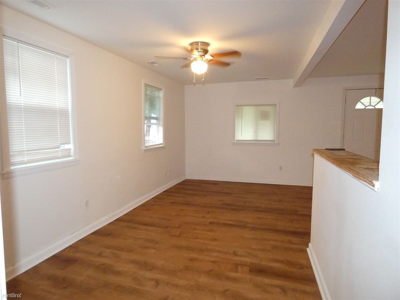 1039 W Boatfield Ave - Photo 3 of 13