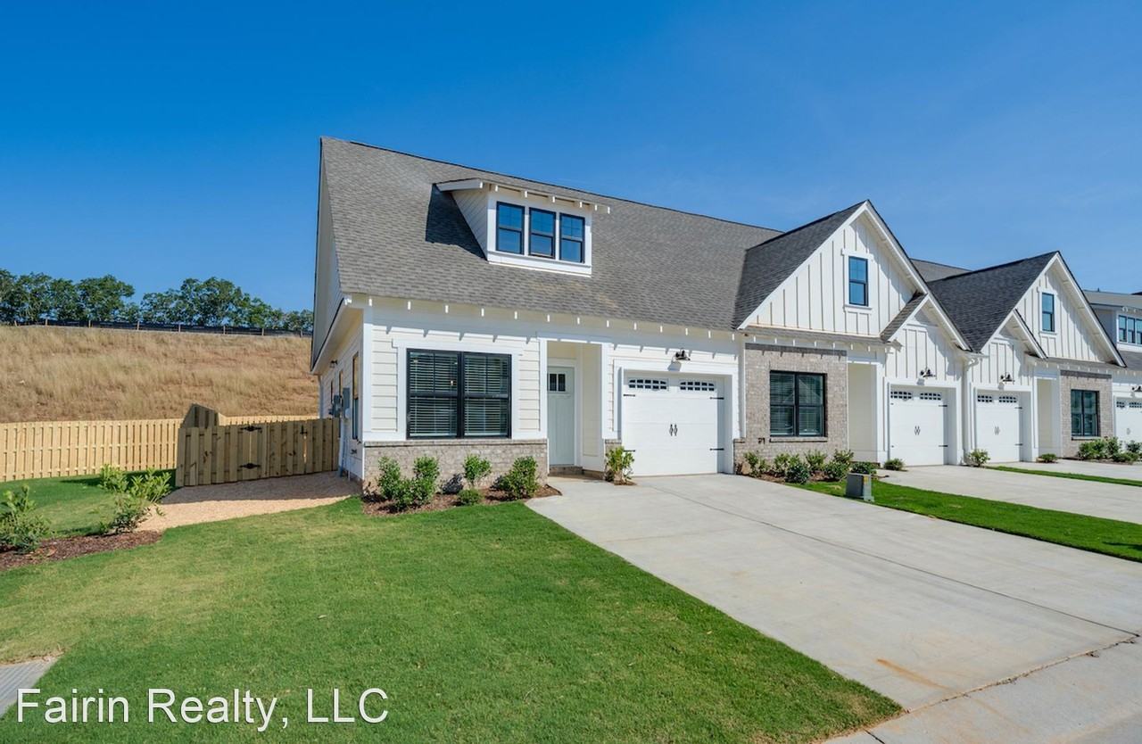 4246 Brevard Blvd - Photo 3 of 16