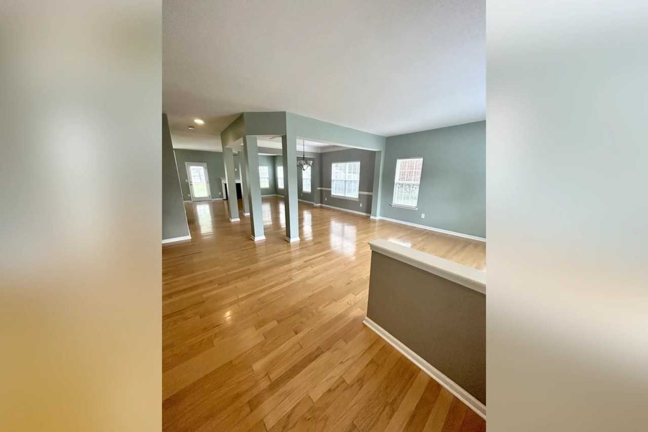 5915 Parkstone Dr - Photo 2 of 23