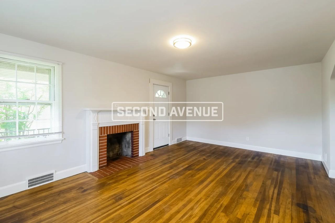 3741 Norwich Ln - Photo 2 of 13