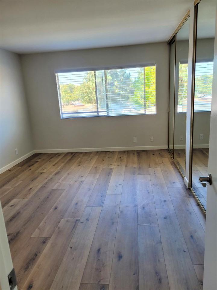 23291 Caminito Marcial - Photo 2 of 18