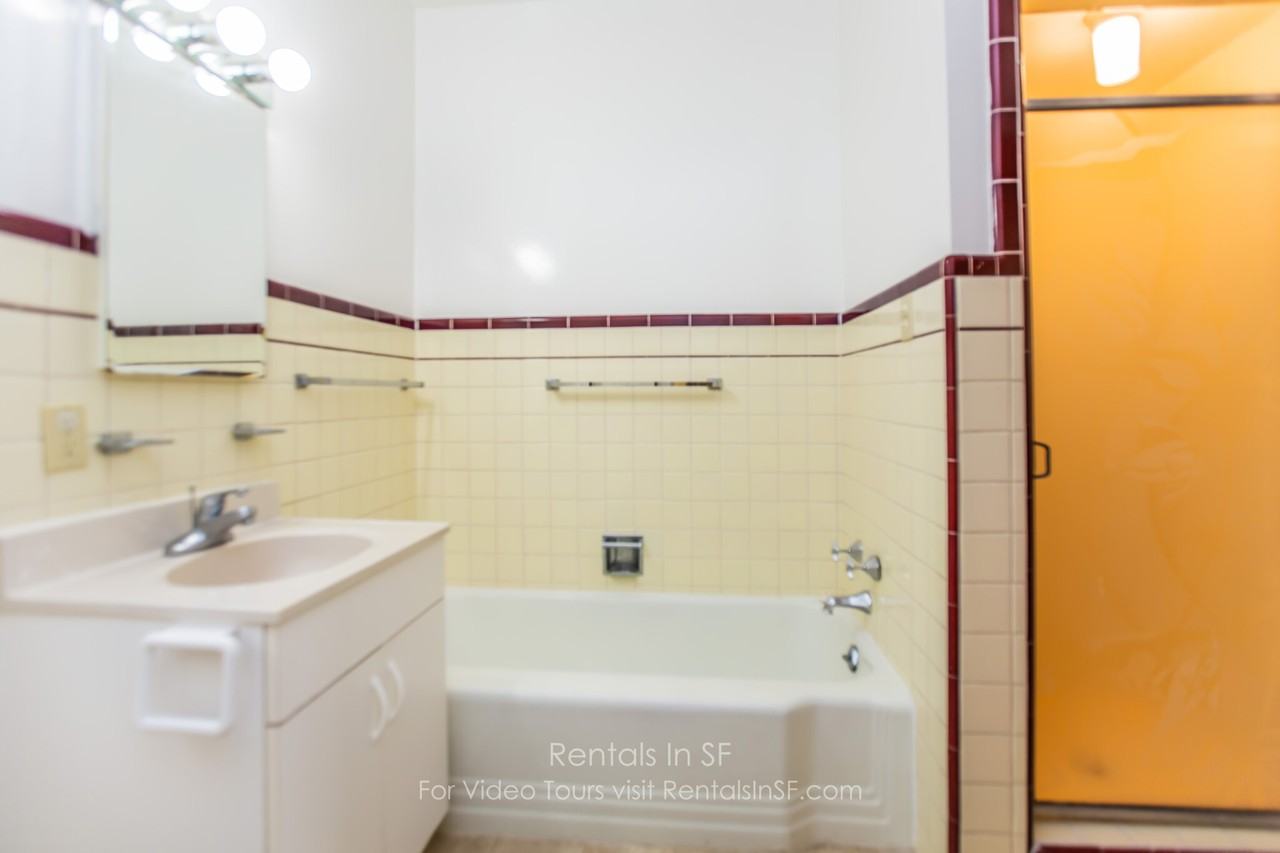 150 Sutro Heights Ave #2 - Photo 6 of 20