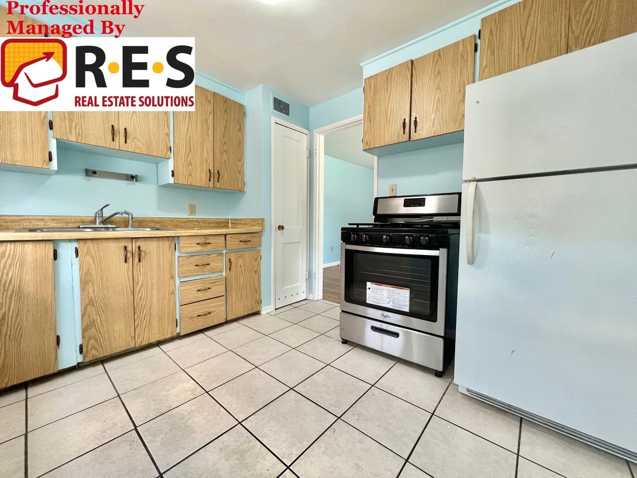 429 N 30th St - Photo 2 of 11