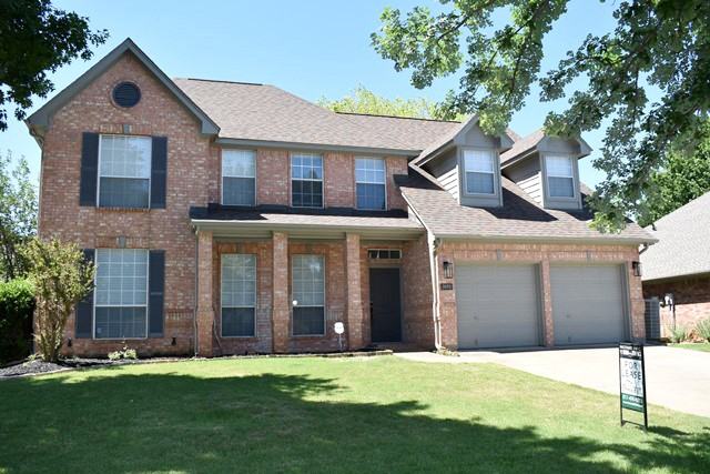 2081 Brookgate Dr - Photo 2 of 30