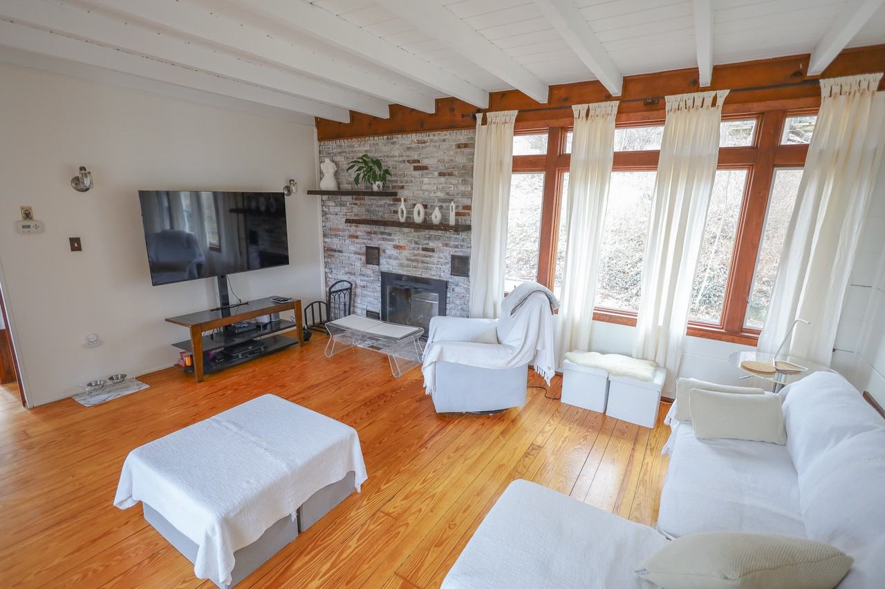 37 Havermill Rd - Photo 3 of 35