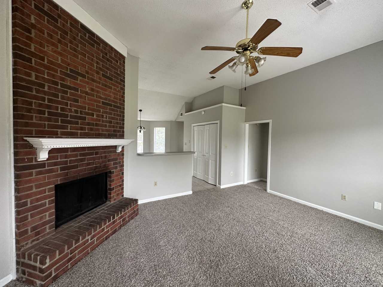 6994 Manslick Rd - Photo 3 of 13