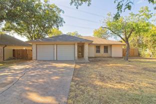 914 Garden Meadow Dr - Photo 1 of 1