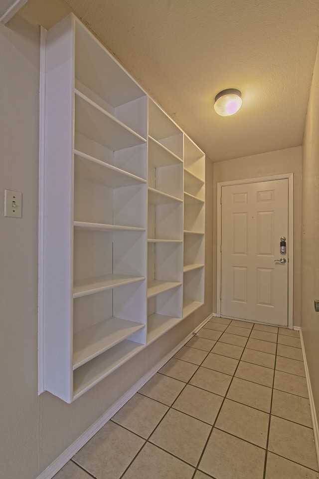 914 Garden Meadow Dr - Photo 6 of 30